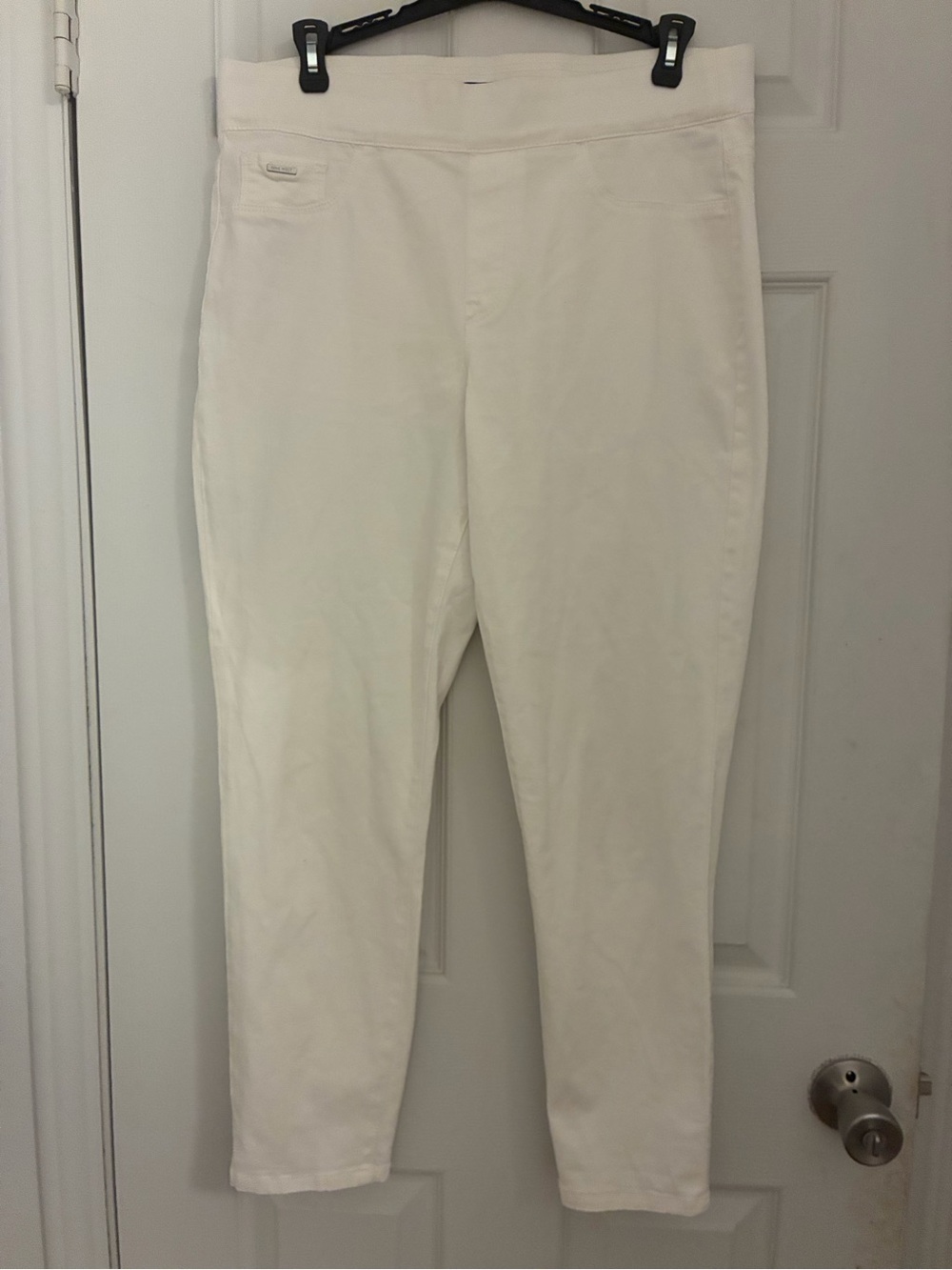 Nine West Cream Ponte Ankle Pants
